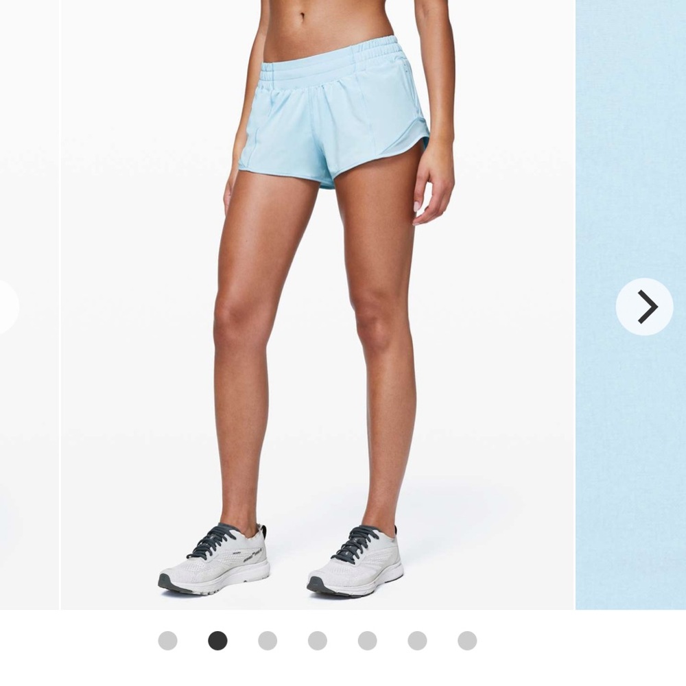 Lululemon Hotty Hot Short II *2.5”